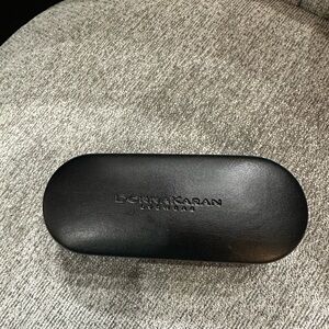 🔔Donna Karan eyewear case